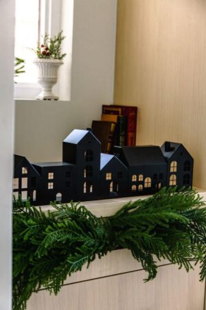 BLACK METAL HOUSE   MANTEL DECOR