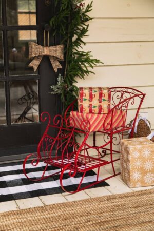 SMALL HOLIDAY DISPLAY SLEIGH