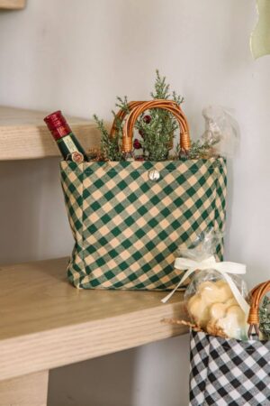 FABRIC BAG + WILLOW HANDLES –  GREEN