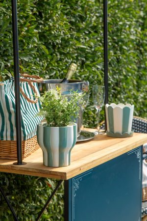 SMALL WHITE AND BLUE STRIPED TAPERED POT