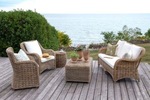 FALIA ARMCHAIR WITH CUSHION